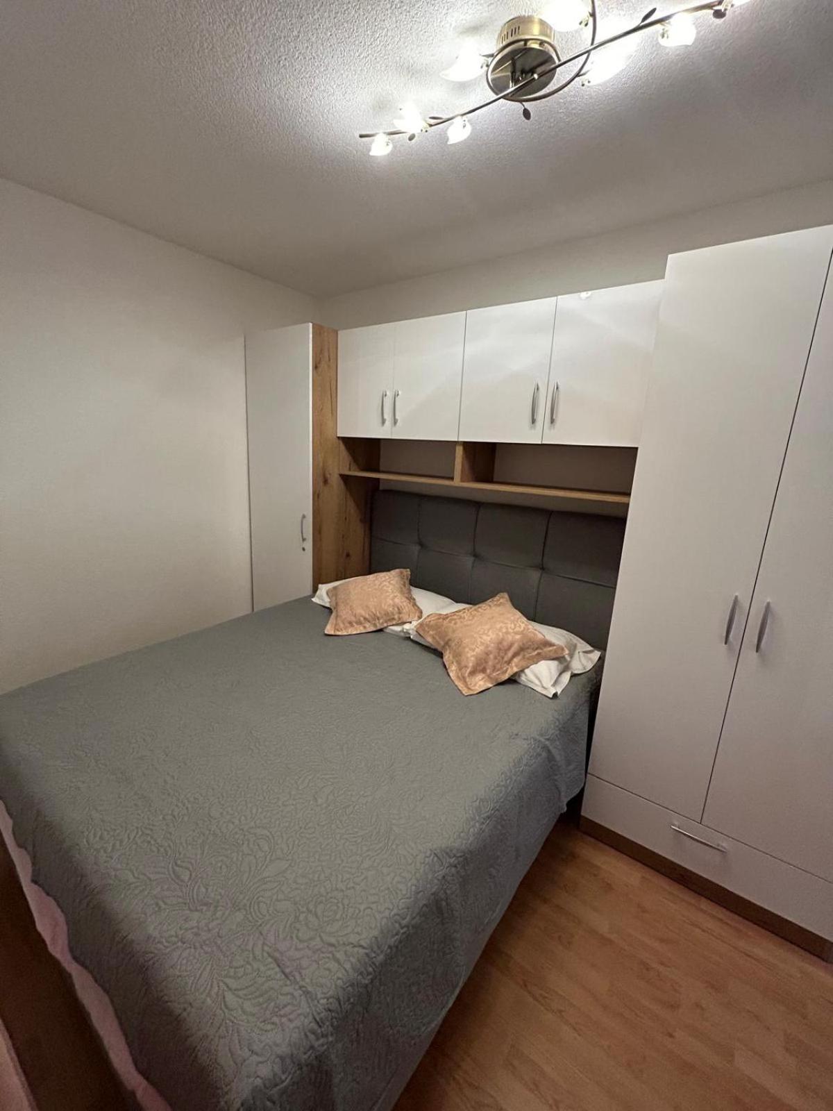 Apartment Lovre Topic บาชกาโวดา ภายนอก รูปภาพ